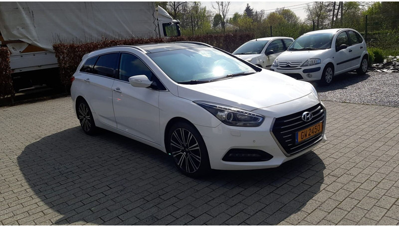 Hyundai i40 - Αυτοκίνητο: φωτογραφία 1 Hyundai i40 - Αυτοκίνητο: φωτογραφία 1