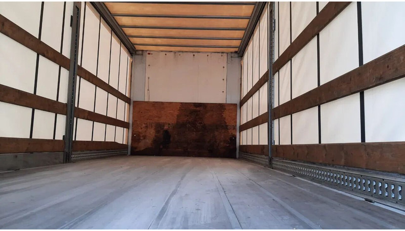 Renault Premium 370 DXI - Φορτηγό μουσαμάς: φωτογραφία 4 Renault Premium 370 DXI - Φορτηγό μουσαμάς: φωτογραφία 4