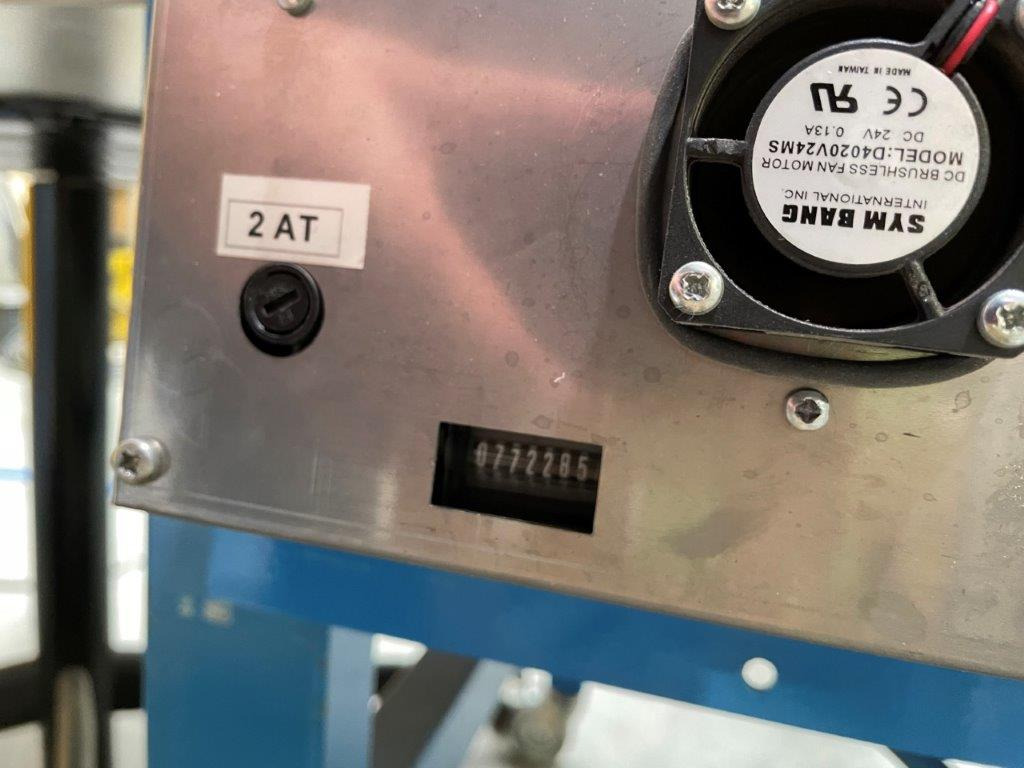 ATS Tanner UltraSonic US 2000-AB transit banding machine with pneumatic product hold-down and infeed roller table - Μηχανή συσκευασίας: φωτογραφία 3 ATS Tanner UltraSonic US 2000-AB transit banding machine with pneumatic product hold-down and infeed roller table - Μηχανή συσκευασίας: φωτογραφία 3