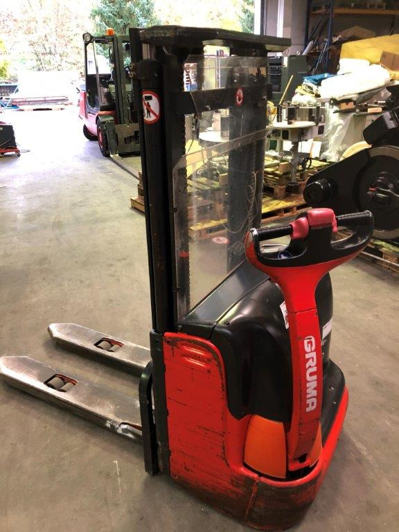 Ant Linde L 10 - high lift truck - stacker - electric pallet truck - pedestrian stacker - Μηχάνημα στοίβαξης: φωτογραφία 1 Ant Linde L 10 - high lift truck - stacker - electric pallet truck - pedestrian stacker - Μηχάνημα στοίβαξης: φωτογραφία 1