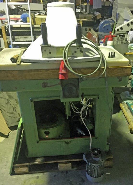 Atlas Hydraulic Swing Arm Punching Machine - Εκτυπωτική μηχανή: φωτογραφία 5 Atlas Hydraulic Swing Arm Punching Machine - Εκτυπωτική μηχανή: φωτογραφία 5