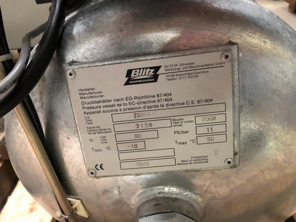 Blitz VXKE 304 - 90 Noise Enclosed Piston Compressor - Αεροσυμπιεστής: φωτογραφία 5 Blitz VXKE 304 - 90 Noise Enclosed Piston Compressor - Αεροσυμπιεστής: φωτογραφία 5