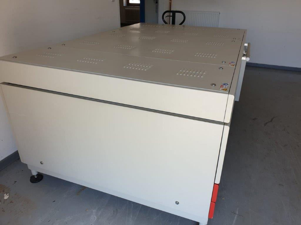 Light Finisher Dupont Cyrel 4260 Expo - Εκτυπωτική μηχανή: φωτογραφία 5 Light Finisher Dupont Cyrel 4260 Expo - Εκτυπωτική μηχανή: φωτογραφία 5