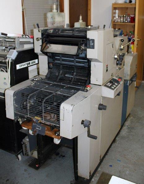 Ryobi 3300 MR two color offset printing machine - Μηχανή εκτύπωσης offset: φωτογραφία 3 Ryobi 3300 MR two color offset printing machine - Μηχανή εκτύπωσης offset: φωτογραφία 3