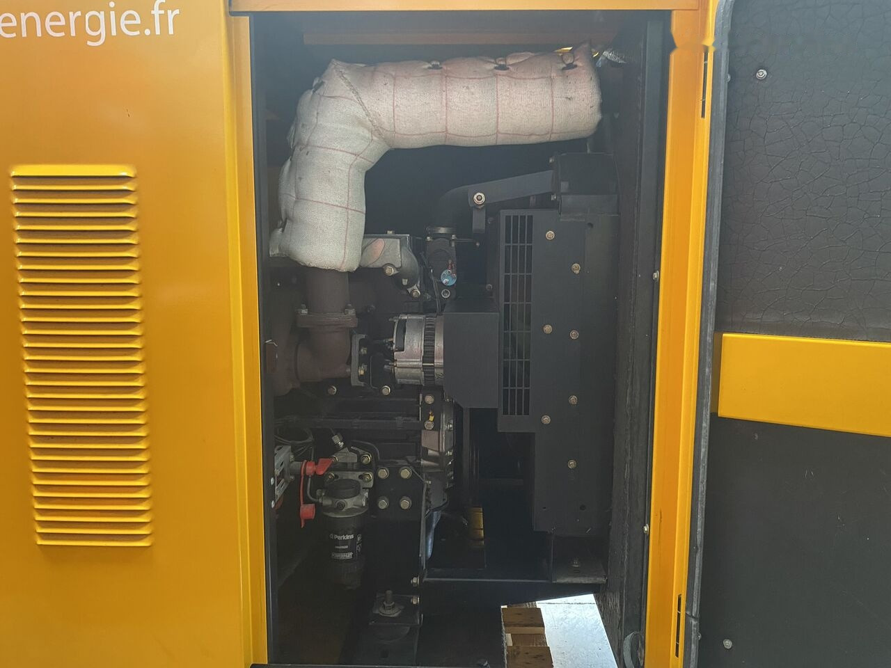 SDMO Perkins 75 kVa Diesel - Βιομηχανική γεννήτρια: φωτογραφία 3 SDMO Perkins 75 kVa Diesel - Βιομηχανική γεννήτρια: φωτογραφία 3