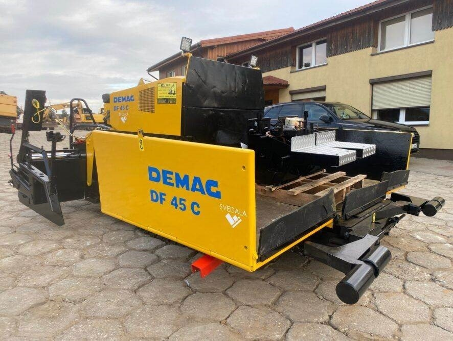 Διαστρωτήρας ασφάλτου Demag DF-45C: φωτογραφία 7