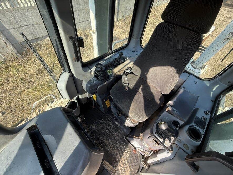 Μπουλντόζα Komatsu D65EX-15e0 + ripper: φωτογραφία 12