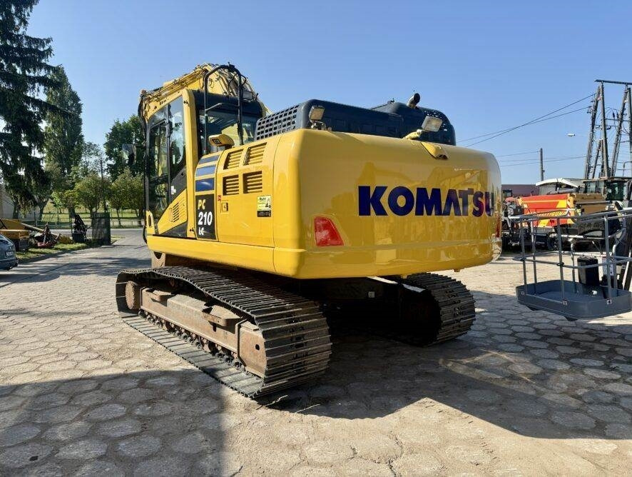 Komatsu PC210LC-11 - Ερπυστριοφόρος εκσκαφέας: φωτογραφία 4 Komatsu PC210LC-11 - Ερπυστριοφόρος εκσκαφέας: φωτογραφία 4