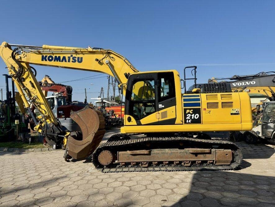 Komatsu PC210LC-11 - Ερπυστριοφόρος εκσκαφέας: φωτογραφία 2 Komatsu PC210LC-11 - Ερπυστριοφόρος εκσκαφέας: φωτογραφία 2