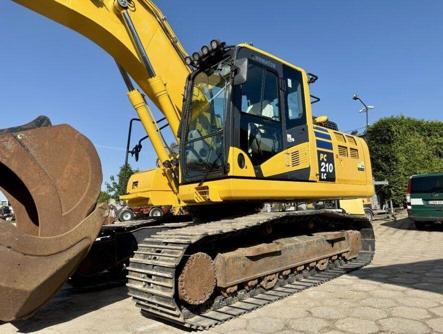 Komatsu PC210LC-11 - Ερπυστριοφόρος εκσκαφέας: φωτογραφία 1 Komatsu PC210LC-11 - Ερπυστριοφόρος εκσκαφέας: φωτογραφία 1