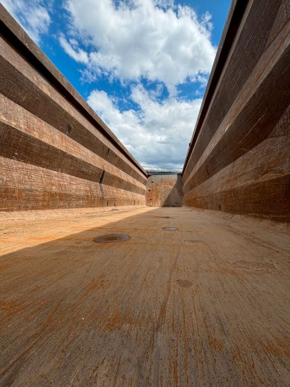 Lück SKF35 Stahl/ 55m³/Liftachse Lück SKF35 Stahl/ 55m³/Liftachse - Επικαθήμενο ανατρεπόμενο: φωτογραφία 5 Lück SKF35 Stahl/ 55m³/Liftachse Lück SKF35 Stahl/ 55m³/Liftachse - Επικαθήμενο ανατρεπόμενο: φωτογραφία 5