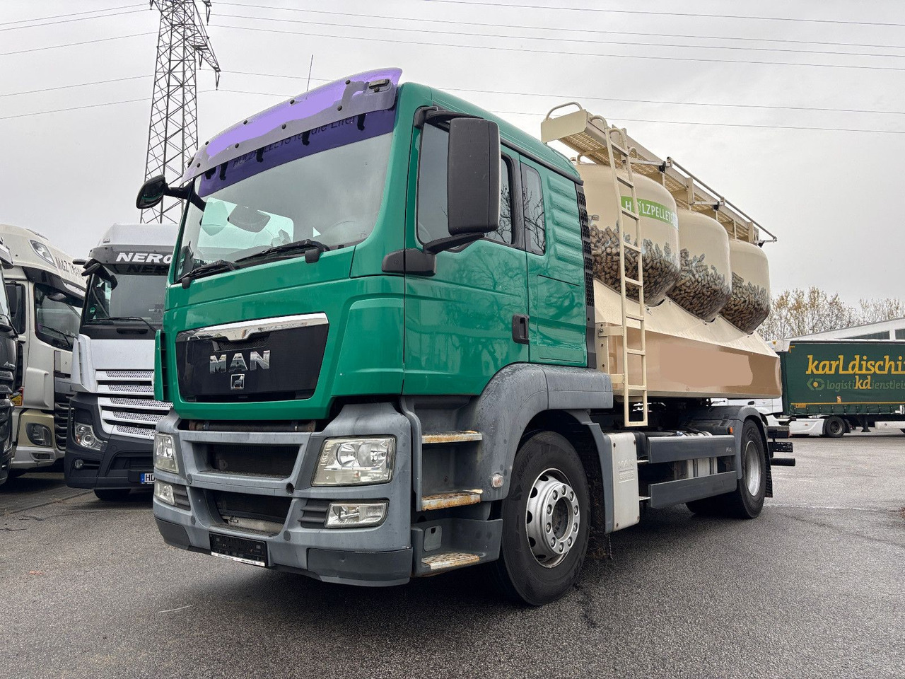 MAN TGS 18.440 Silo/Waage/Kompressor/40m Schlauch - Φορτηγό βυτιοφόρο: φωτογραφία 3 MAN TGS 18.440 Silo/Waage/Kompressor/40m Schlauch - Φορτηγό βυτιοφόρο: φωτογραφία 3