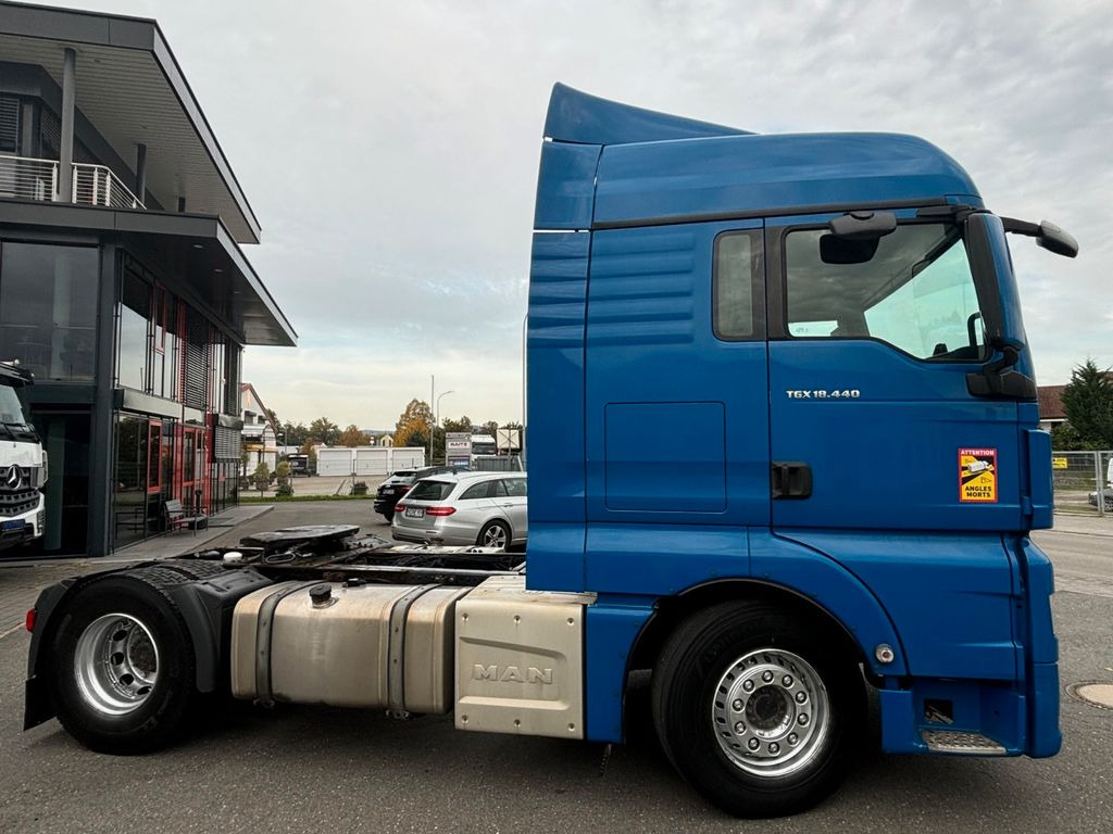 MAN TGX 18.440 480 Retarder/2 Tanks MAN TGX 18.440 480 Retarder/2 Tanks - Τράκτορας: φωτογραφία 3 MAN TGX 18.440 480 Retarder/2 Tanks MAN TGX 18.440 480 Retarder/2 Tanks - Τράκτορας: φωτογραφία 3