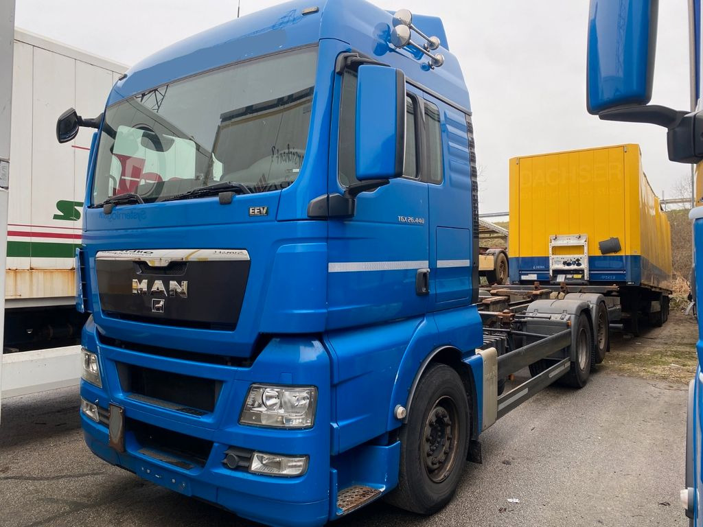 MAN TGX 26.440 EEV /Retarder/Lift/StandHei/2 Stück - Φορτηγό μεταφοράς εμπορευματοκιβωτίων/ Κινητό αμάξωμα: φωτογραφία 1 MAN TGX 26.440 EEV /Retarder/Lift/StandHei/2 Stück - Φορτηγό μεταφοράς εμπορευματοκιβωτίων/ Κινητό αμάξωμα: φωτογραφία 1