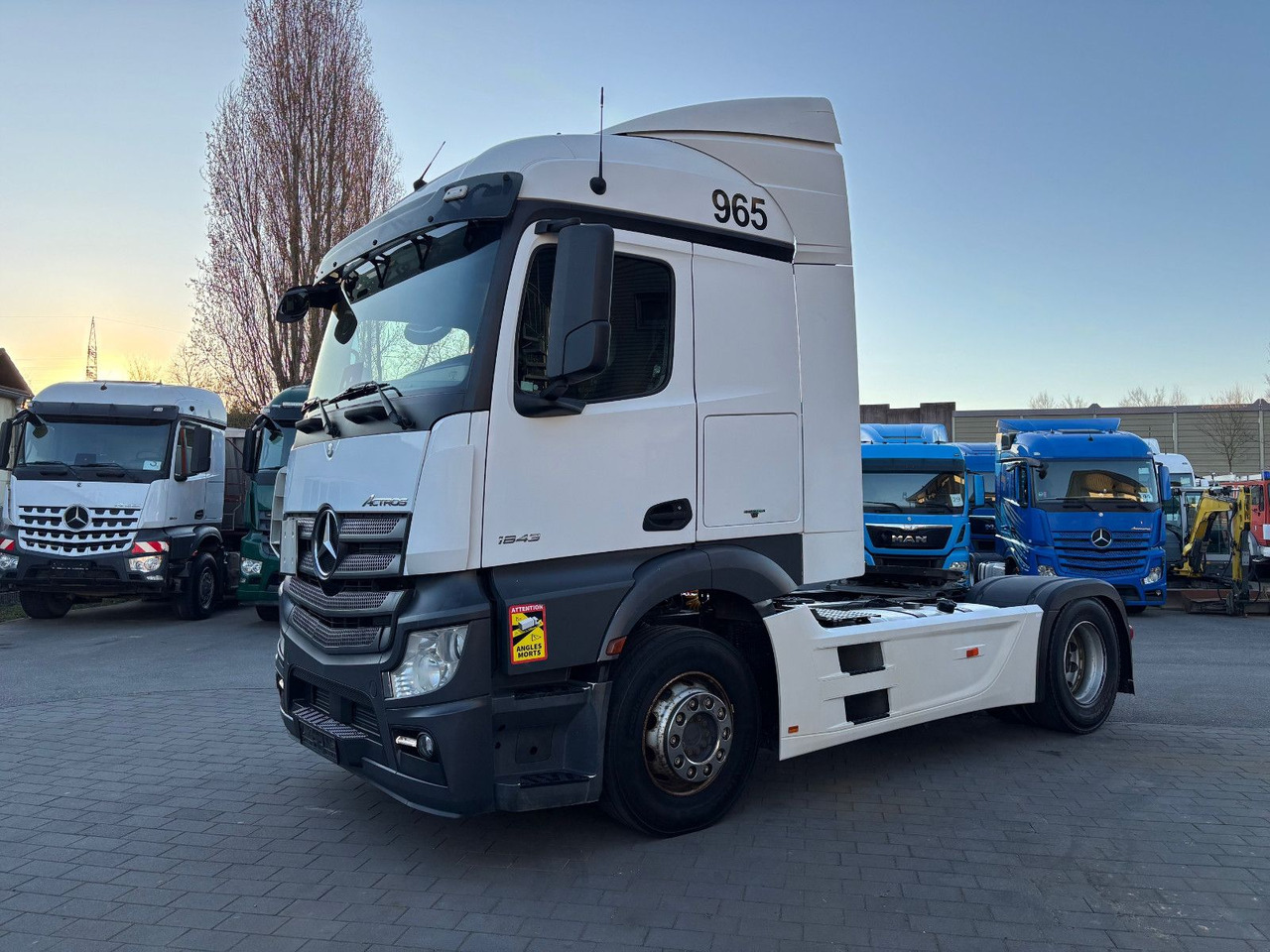 Mercedes-Benz Actros 1843 1845 - Τράκτορας: φωτογραφία 5 Mercedes-Benz Actros 1843 1845 - Τράκτορας: φωτογραφία 5