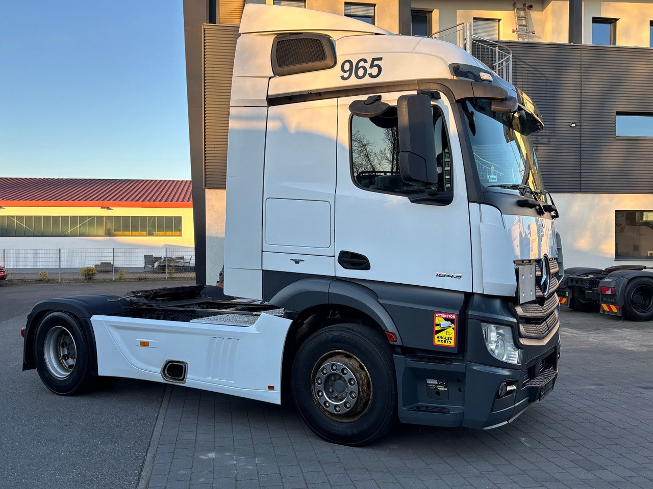 Mercedes-Benz Actros 1843 1845 - Τράκτορας: φωτογραφία 1 Mercedes-Benz Actros 1843 1845 - Τράκτορας: φωτογραφία 1