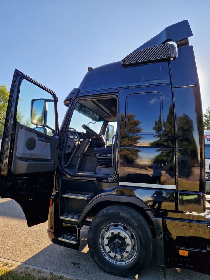 Volvo FH 560 TOP ZUSTAND - Τράκτορας: φωτογραφία 4 Volvo FH 560 TOP ZUSTAND - Τράκτορας: φωτογραφία 4