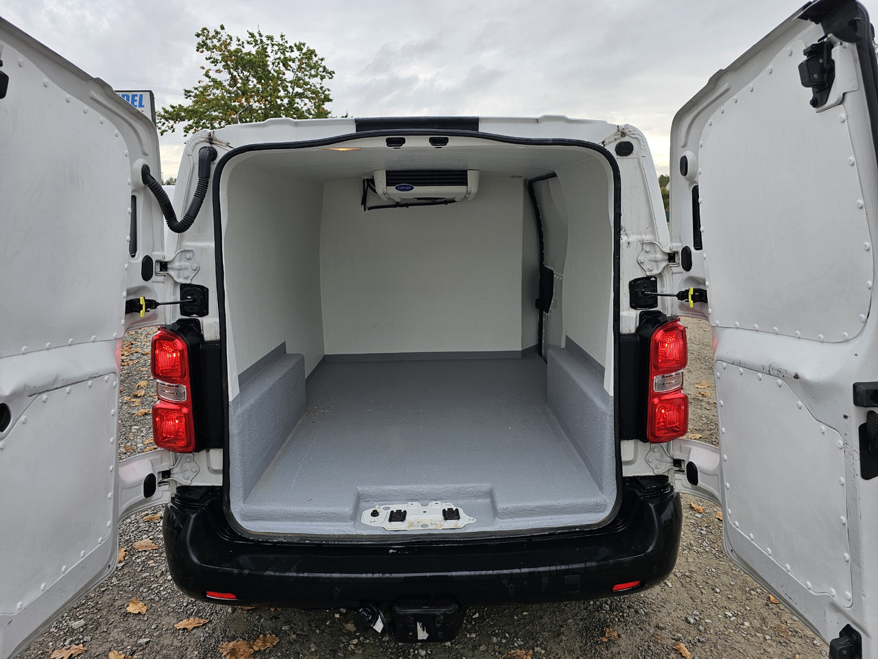 Citroen JUMPY CHLODNIA MROZNIA CARRIER+230V KLIMA NAVI EURO6 - Επαγγελματικό αυτοκίνητο ψυγείο: φωτογραφία 1 Citroen JUMPY CHLODNIA MROZNIA CARRIER+230V KLIMA NAVI EURO6 - Επαγγελματικό αυτοκίνητο ψυγείο: φωτογραφία 1