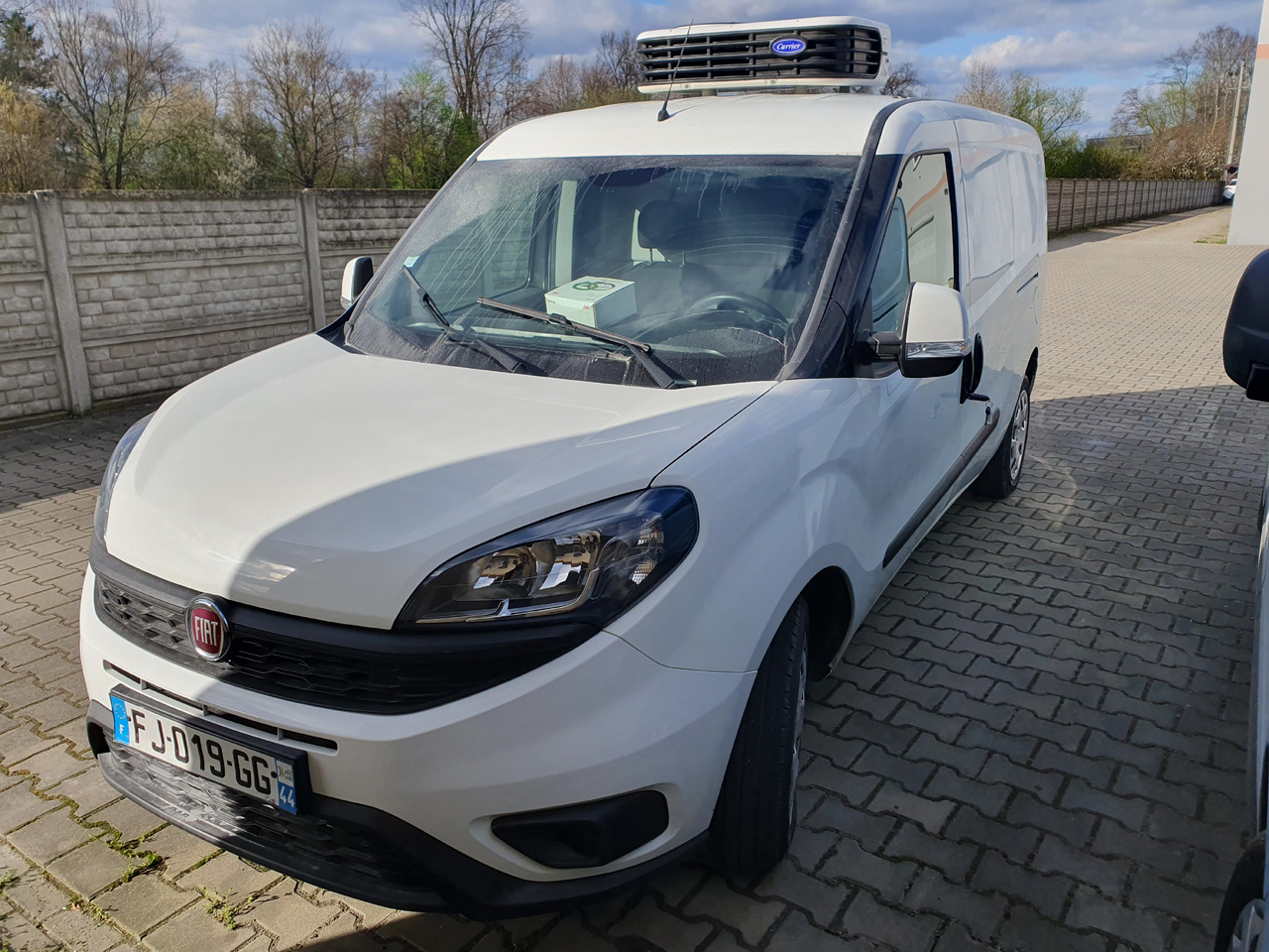 FIAT DOBLO CHLODNIA MROZNIA CARRIER KLIMA EURO6 - Επαγγελματικό αυτοκίνητο ψυγείο: φωτογραφία 1 FIAT DOBLO CHLODNIA MROZNIA CARRIER KLIMA EURO6 - Επαγγελματικό αυτοκίνητο ψυγείο: φωτογραφία 1