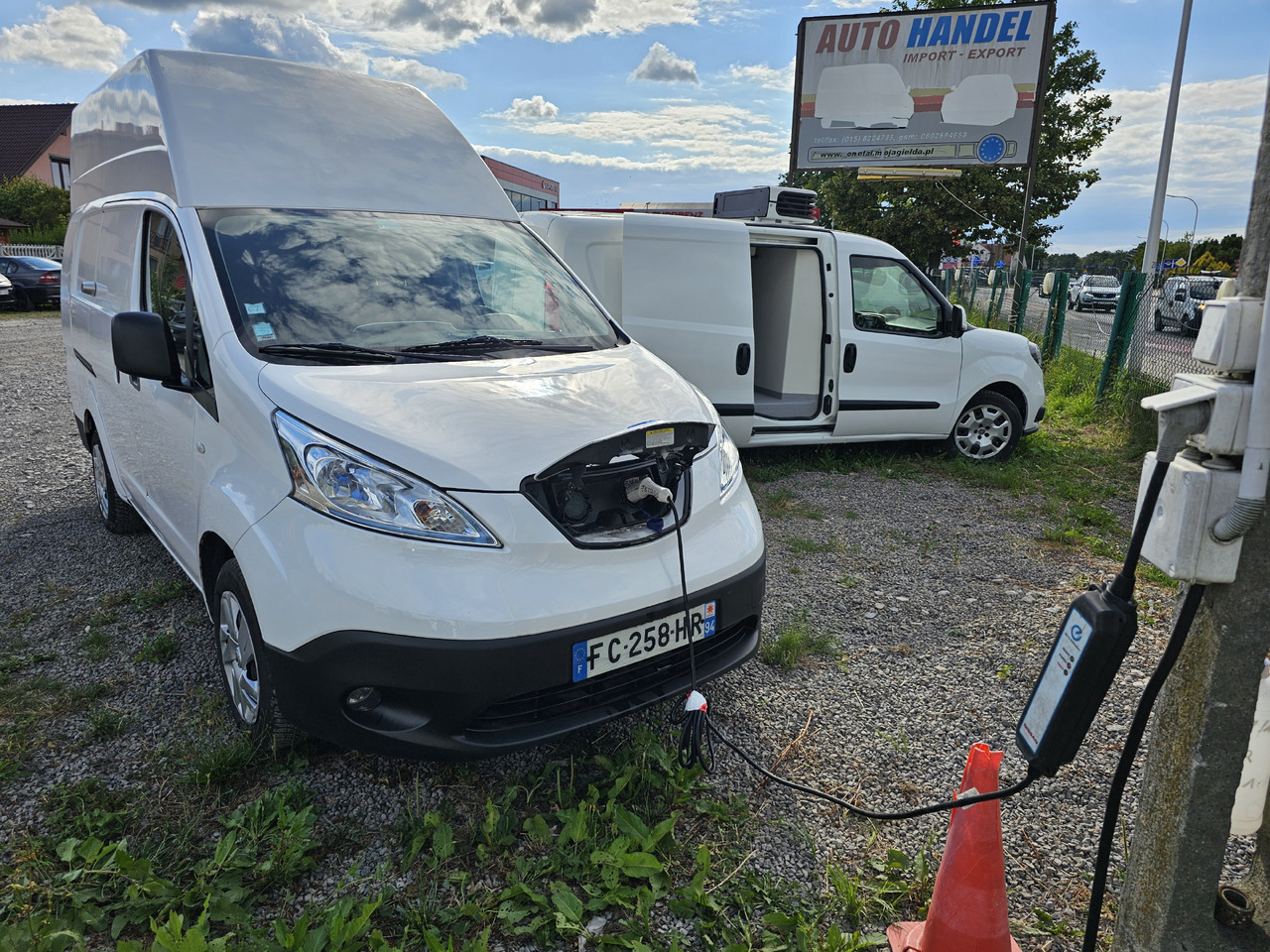 NISSAN E-NV200  ELEKTRYCZNY 40 KV 250 km klima kamera - Μικρό βαν, Ηλεκτρικό van: φωτογραφία 1 NISSAN E-NV200  ELEKTRYCZNY 40 KV 250 km klima kamera - Μικρό βαν, Ηλεκτρικό van: φωτογραφία 1