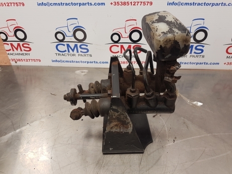 Case 856 Xl, 844 Xl, 745 Xl, 743 Xl Brake Master Cylinders 1287846c91, 226301a1 - Κύλινδρος φρένων για Τρακτέρ: φωτογραφία 1 Case 856 Xl, 844 Xl, 745 Xl, 743 Xl Brake Master Cylinders 1287846c91, 226301a1 - Κύλινδρος φρένων για Τρακτέρ: φωτογραφία 1