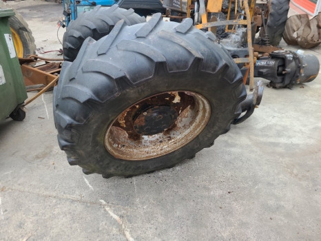 Case Jx80 New Hollland Td5, Td5000 Fiat 90, 93,94 Front Wheel Rim 340x85r24 - Ζάντα για Γεωργικά μηχανήματα: φωτογραφία 1 Case Jx80 New Hollland Td5, Td5000 Fiat 90, 93,94 Front Wheel Rim 340x85r24 - Ζάντα για Γεωργικά μηχανήματα: φωτογραφία 1