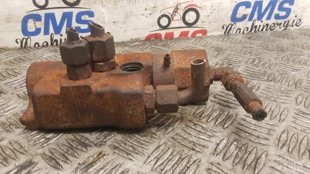 Case Mxc, Maxxum Mx Series Mx110, Mx100, Mx120 Maxxum Hydraulic Valve Body - Υδραυλική βαλβίδα για Τρακτέρ: φωτογραφία 4 Case Mxc, Maxxum Mx Series Mx110, Mx100, Mx120 Maxxum Hydraulic Valve Body - Υδραυλική βαλβίδα για Τρακτέρ: φωτογραφία 4