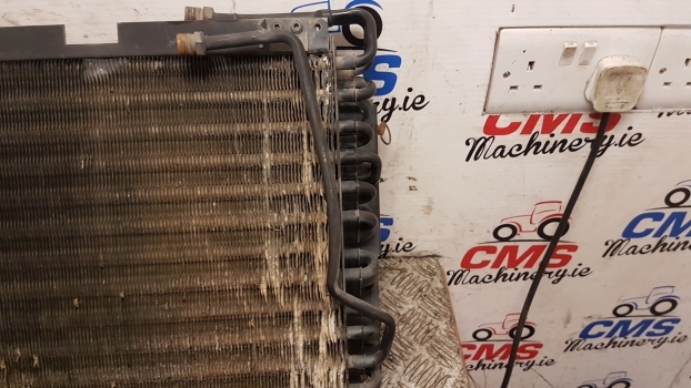 Case New Holland Tm Mxm 120 Condenser Radiator 82019425; 82023592; 82033407 - Συμπυκνωτής για Τρακτέρ: φωτογραφία 2 Case New Holland Tm Mxm 120 Condenser Radiator 82019425; 82023592; 82033407 - Συμπυκνωτής για Τρακτέρ: φωτογραφία 2