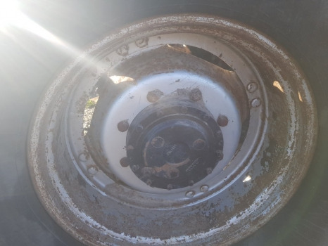 Case New Holland Tm, Mxm, 60, M, Mxu Series Mxu100 Front Wheel Rim R28 - Πλήρης τροχός για Γεωργικά μηχανήματα: φωτογραφία 4 Case New Holland Tm, Mxm, 60, M, Mxu Series Mxu100 Front Wheel Rim R28 - Πλήρης τροχός για Γεωργικά μηχανήματα: φωτογραφία 4