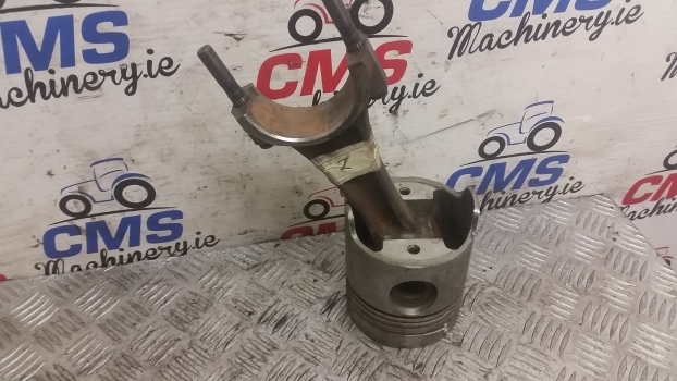Ford 2910, 3, 4 Cyl Piston Assy , Conrod D8nn6108aa, E3hn6200ac42, 82849195 - Έμβολο/ Δαχτυλίδι/ Κουζινέτο για Τρακτέρ: φωτογραφία 2 Ford 2910, 3, 4 Cyl Piston Assy , Conrod D8nn6108aa, E3hn6200ac42, 82849195 - Έμβολο/ Δαχτυλίδι/ Κουζινέτο για Τρακτέρ: φωτογραφία 2