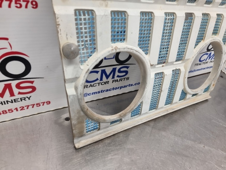 Ford 4000, 5000, 7000 Front Grille Original With Defects D1nn8151b - Μάσκα ψυγείου: φωτογραφία 4 Ford 4000, 5000, 7000 Front Grille Original With Defects D1nn8151b - Μάσκα ψυγείου: φωτογραφία 4
