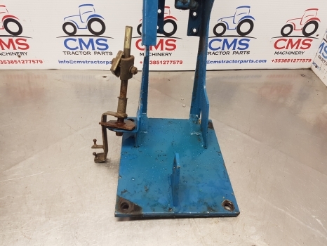 Ford 4630, 5030, 30 Series Models, Steering Column Assembly 82004260, 82854846 - Κολώνα τιμονιού για Τρακτέρ: φωτογραφία 3 Ford 4630, 5030, 30 Series Models, Steering Column Assembly 82004260, 82854846 - Κολώνα τιμονιού για Τρακτέρ: φωτογραφία 3