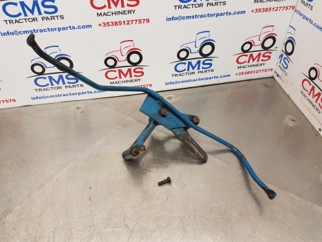 Ford 6610, 6410 Alternator Bracket E4nn10039aa, 83949802, D8nn8n096aa - Δυναμό για Τρακτέρ: φωτογραφία 1 Ford 6610, 6410 Alternator Bracket E4nn10039aa, 83949802, D8nn8n096aa - Δυναμό για Τρακτέρ: φωτογραφία 1