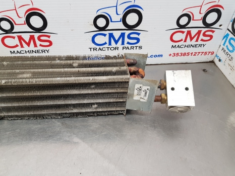 Ford 6635, 4635, 4835, 5635, 6635, 7635 Evaporator 5178593 - Ανταλλακτικό AC: φωτογραφία 3 Ford 6635, 4635, 4835, 5635, 6635, 7635 Evaporator 5178593 - Ανταλλακτικό AC: φωτογραφία 3