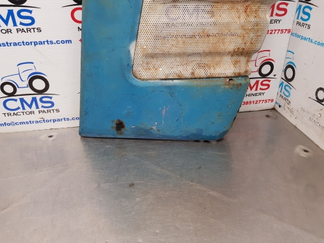 Ford 8210, 6710, 6810, 7610, Side Grille Panel Rhs D9nn8a134aa, D5nn8150a - Μάσκα ψυγείου: φωτογραφία 3 Ford 8210, 6710, 6810, 7610, Side Grille Panel Rhs D9nn8a134aa, D5nn8150a - Μάσκα ψυγείου: φωτογραφία 3