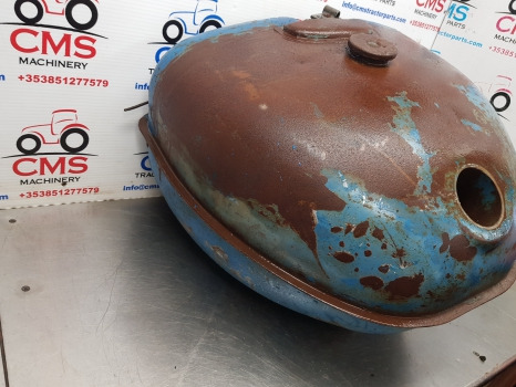 Ford Fordson Major Fuel Tank Original E1addn9002b - Ρεζερβουάρ καυσίμου: φωτογραφία 2 Ford Fordson Major Fuel Tank Original E1addn9002b - Ρεζερβουάρ καυσίμου: φωτογραφία 2