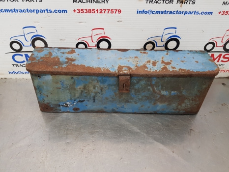 Ford Fordson Major, Super Major, Power Major Toolbox, Box E1addn16312tb - Καμπίνα και εσωτερικό: φωτογραφία 1 Ford Fordson Major, Super Major, Power Major Toolbox, Box E1addn16312tb - Καμπίνα και εσωτερικό: φωτογραφία 1