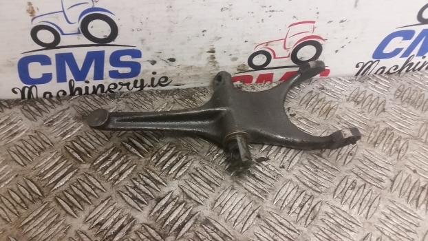 Ford New Holland 10, Ts, 40, Ts6000 Differential Lock Fork D4nn4n050a, 83905477 - Διαφορικό για Τρακτέρ: φωτογραφία 3 Ford New Holland 10, Ts, 40, Ts6000 Differential Lock Fork D4nn4n050a, 83905477 - Διαφορικό για Τρακτέρ: φωτογραφία 3