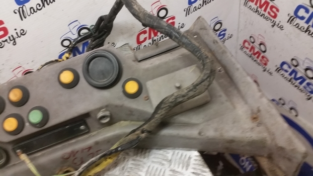 Jcb 410 Loader Instrument Panel With Switches And Wire - Ταμπλό αυτοκινήτου για Ελαστιχοφόρος φορτωτής: φωτογραφία 5 Jcb 410 Loader Instrument Panel With Switches And Wire - Ταμπλό αυτοκινήτου για Ελαστιχοφόρος φορτωτής: φωτογραφία 5