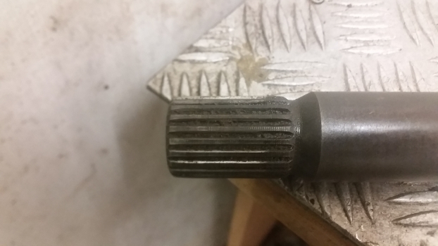 John Deere 3050, 2140, 3350 Front Axle Drive Shaft In Al64120, L41123, L41123 - Ημιαξονιο για Τρακτέρ: φωτογραφία 2 John Deere 3050, 2140, 3350 Front Axle Drive Shaft In Al64120, L41123, L41123 - Ημιαξονιο για Τρακτέρ: φωτογραφία 2