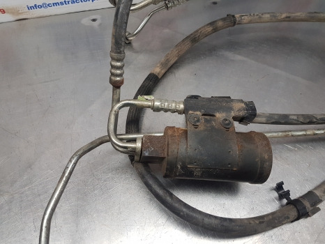 John Deere 6115m. 6m, 6r, Air Conditioning Receiver-dryer Assy Al204865 - Ανταλλακτικό AC: φωτογραφία 5 John Deere 6115m. 6m, 6r, Air Conditioning Receiver-dryer Assy Al204865 - Ανταλλακτικό AC: φωτογραφία 5