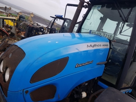 Landini Mythos 90, Mythos 100, Mythos 105 Hood Bonnet 3652905m92, 3652905m94 - Καπό για Τρακτέρ: φωτογραφία 1 Landini Mythos 90, Mythos 100, Mythos 105 Hood Bonnet 3652905m92, 3652905m94 - Καπό για Τρακτέρ: φωτογραφία 1