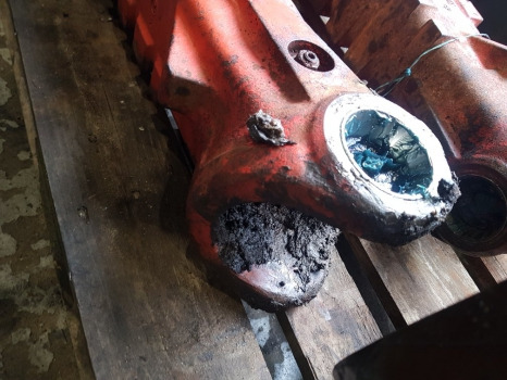 Εμπρός άξονας Manitou Mt 728.4 Front Axle Housing Lhs Rhs 279.06.001.61.9, 279.06.001.01: φωτογραφία 6