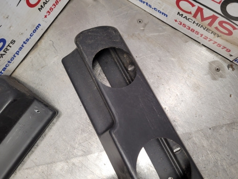 Massey Ferguson 4245, 4255, 4355 Cab Air Vent 3806427m3, 3806426m3 - Ανταλλακτικό AC: φωτογραφία 4 Massey Ferguson 4245, 4255, 4355 Cab Air Vent 3806427m3, 3806426m3 - Ανταλλακτικό AC: φωτογραφία 4