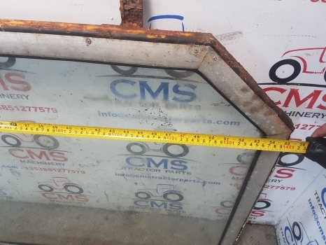 Massey Ferguson 50b Cab Rear Window Assy Mf50b - Παράθυρο και ανταλλακτικά για Φορτωτής εκσκαφέας: φωτογραφία 2 Massey Ferguson 50b Cab Rear Window Assy Mf50b - Παράθυρο και ανταλλακτικά για Φορτωτής εκσκαφέας: φωτογραφία 2
