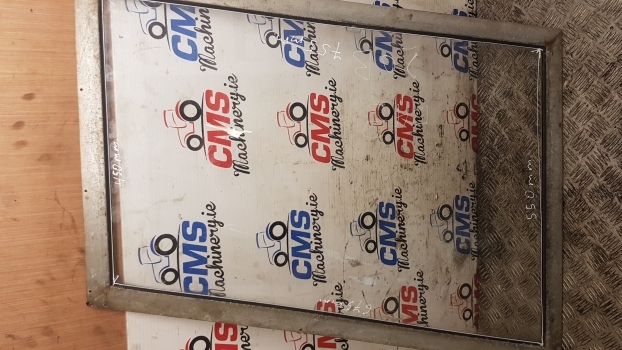 Massey Ferguson 50b Cab Window Frame Glass Lhs. Please Check By The Photos. - Παράθυρο και ανταλλακτικά για Φορτωτής εκσκαφέας: φωτογραφία 2 Massey Ferguson 50b Cab Window Frame Glass Lhs. Please Check By The Photos. - Παράθυρο και ανταλλακτικά για Φορτωτής εκσκαφέας: φωτογραφία 2