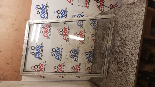 Massey Ferguson 50b Cab Window Frame Glass Lhs. Please Check By The Photos. - Παράθυρο και ανταλλακτικά για Φορτωτής εκσκαφέας: φωτογραφία 3 Massey Ferguson 50b Cab Window Frame Glass Lhs. Please Check By The Photos. - Παράθυρο και ανταλλακτικά για Φορτωτής εκσκαφέας: φωτογραφία 3