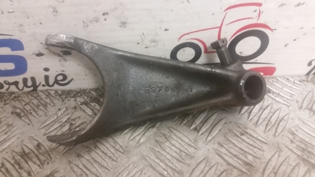 Μετάδοσης κίνησης για Φορτωτής εκσκαφέας Massey Ferguson 50b Transmission Selector Fork 897065m1: φωτογραφία 1