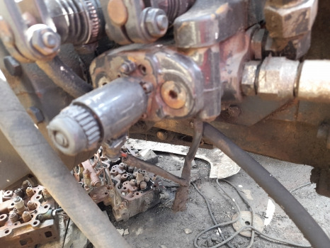 Massey Ferguson 6160, Fiaf F Valtra 6400 Hydraulic Lift Control Valve V31287110 - Υδραυλικό: φωτογραφία 3 Massey Ferguson 6160, Fiaf F Valtra 6400 Hydraulic Lift Control Valve V31287110 - Υδραυλικό: φωτογραφία 3
