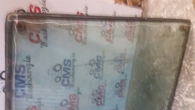 Massey Ferguson 690 Cab Frong Glass Windscreen Tg1246 - Παρμπρίζ για Τρακτέρ: φωτογραφία 4 Massey Ferguson 690 Cab Frong Glass Windscreen Tg1246 - Παρμπρίζ για Τρακτέρ: φωτογραφία 4